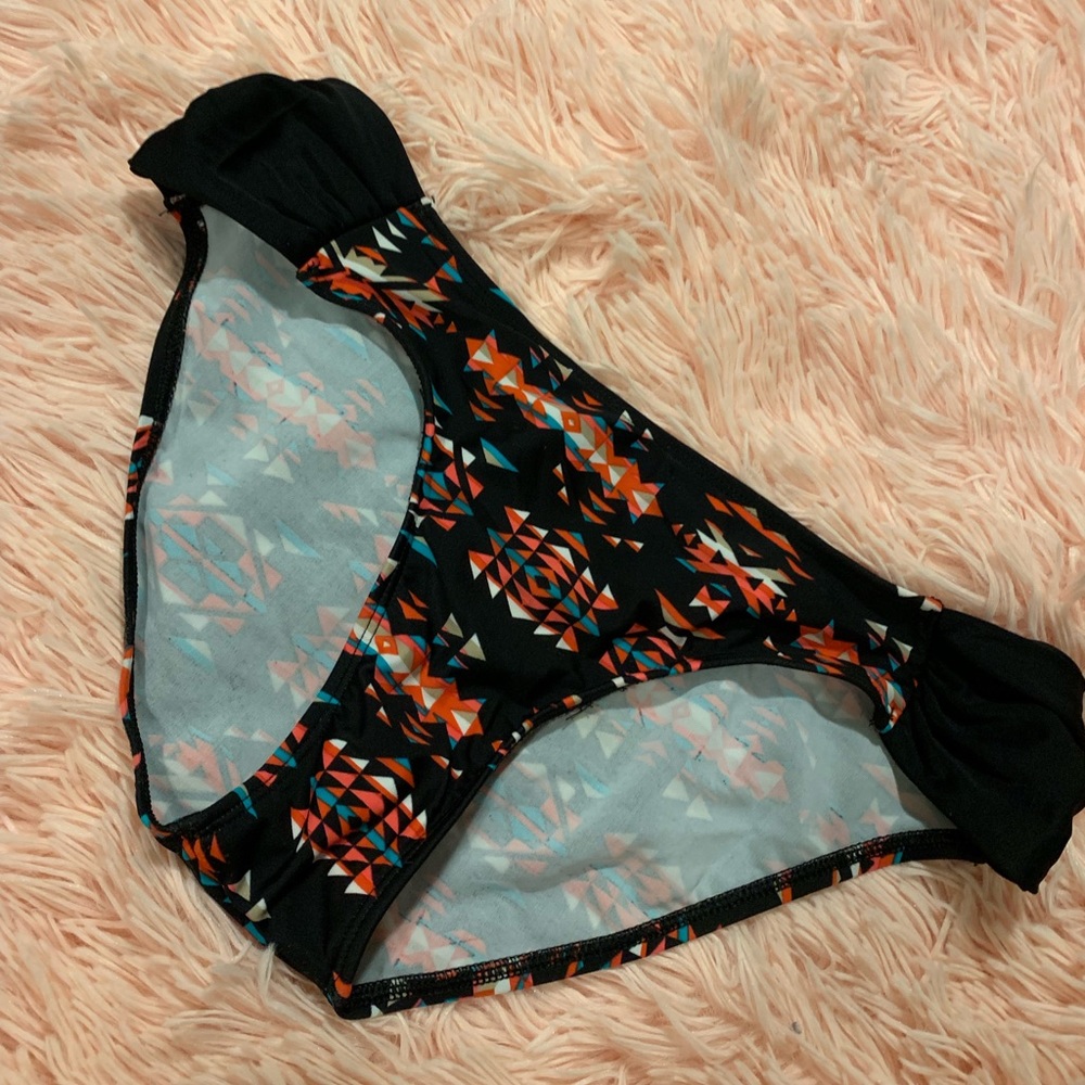 Tribal print bikini bottoms